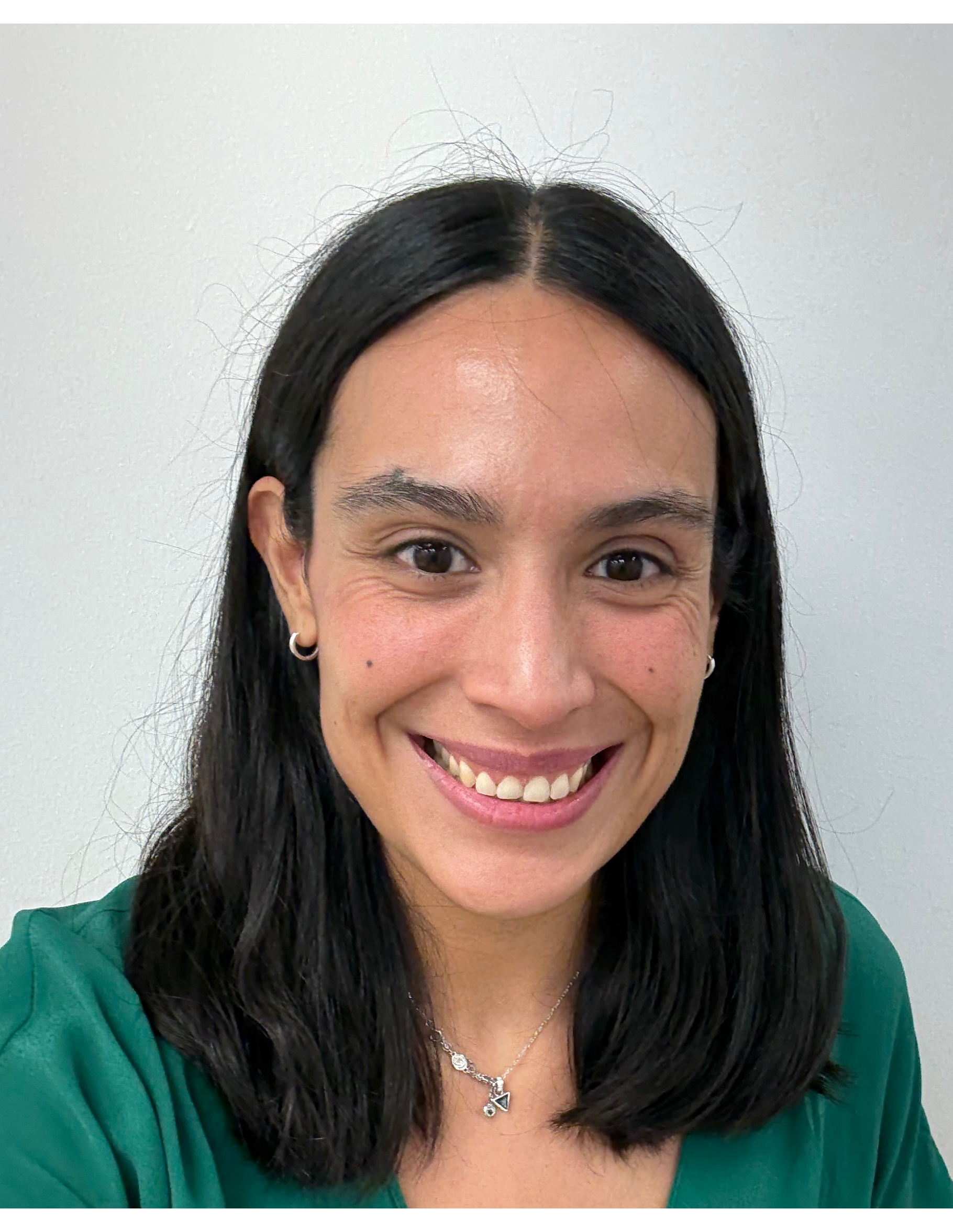 Dr. Alejandra Contreras, 2026–2027 IAOMS Foundation Fellow from Chile