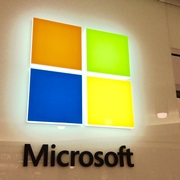 Microsoft Mesh transforms Teams into 3D collaborative spaces